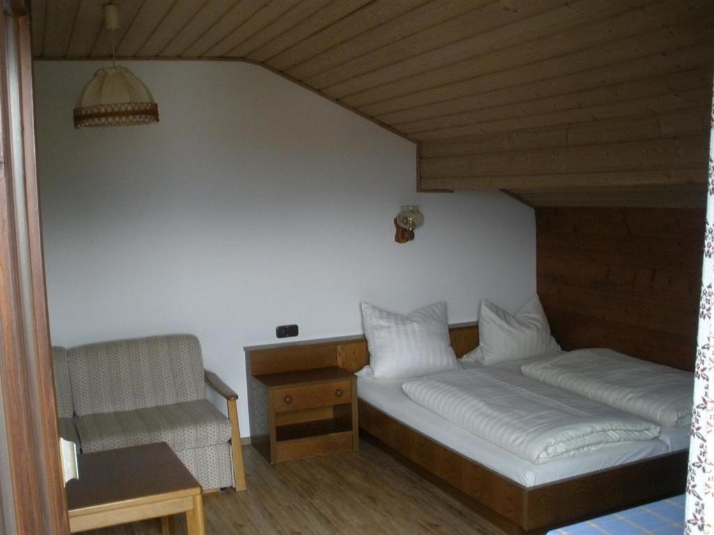 Alpengasthof Zur Loisach Hotel Grossweil Luaran gambar